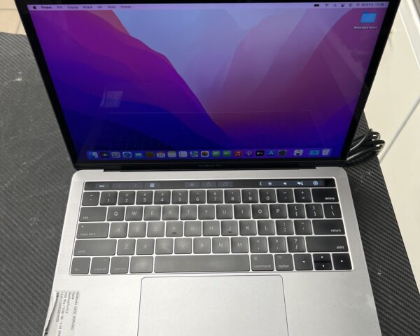 Apple Macbook A1706 EMC 3163