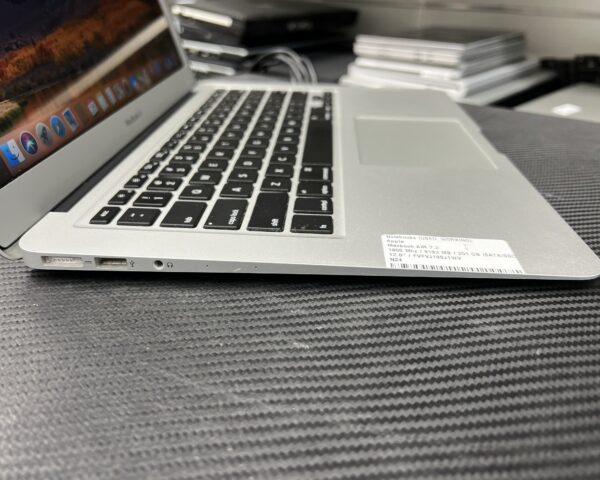 laptop apple macbook air a1466