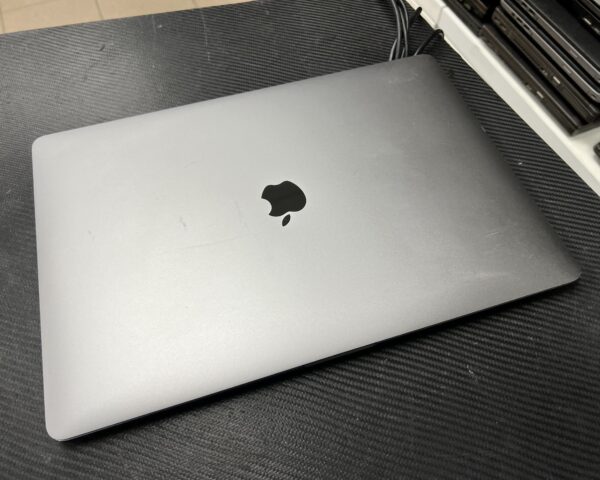 apple laptop a1707 EMC 3162