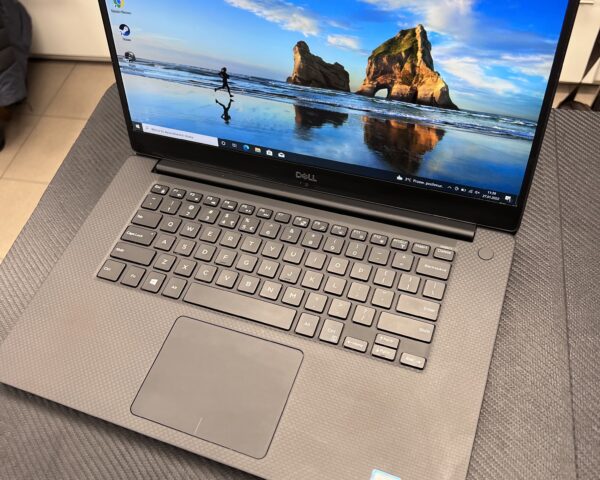 laptop Dell XPS 9570