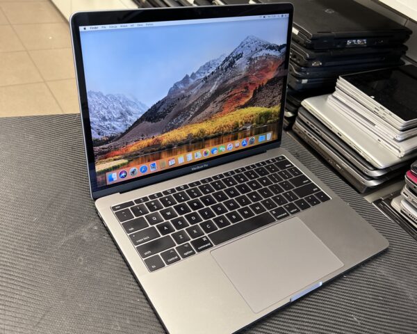 apple macbook pro a1708